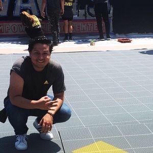 Meet your Posher, Roberto